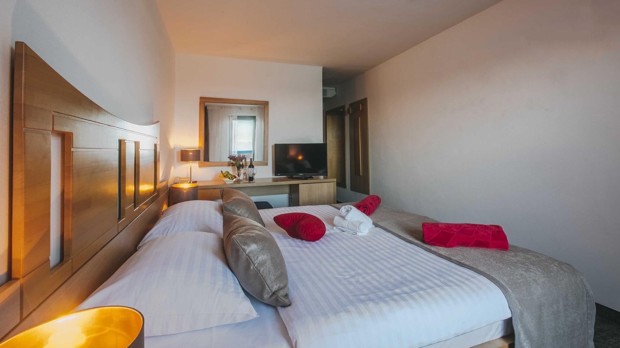Veya Maradiso By Aminess Hotel Njivice